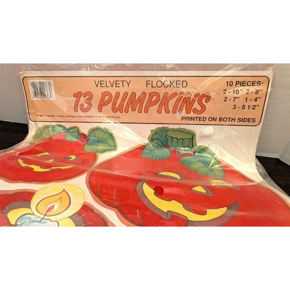 Vintage Cleo 13 Pumpkins Halloween Flocked Cutouts Gibson Greetings USA NOS